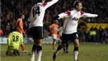 Blackpool - M.U 2-3: Màn nước rút bắt đầu